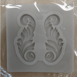 Szilikon barokk cirádák